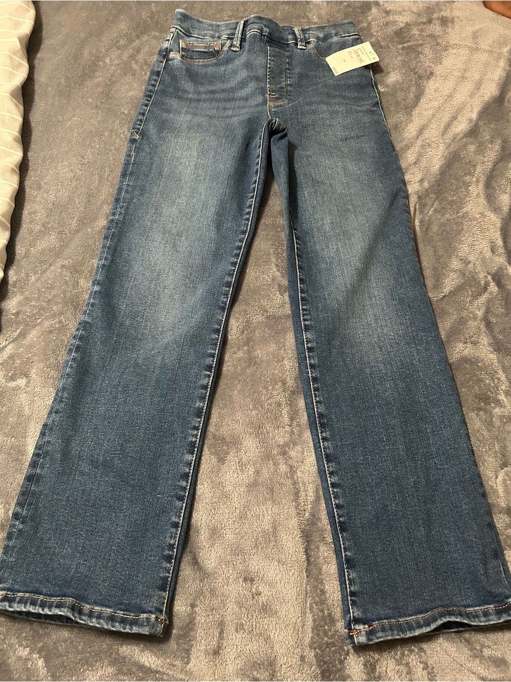 Good America Straight-Leg Women's Jeans in Medium Blue